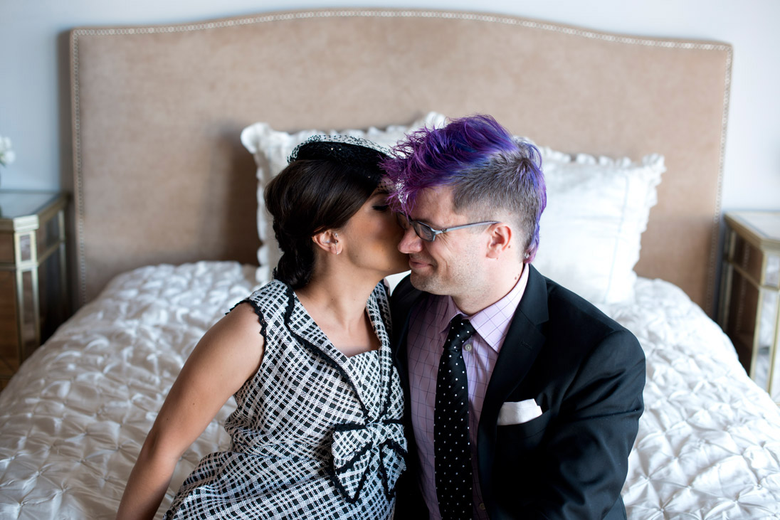 A 1960s Vintage Inspired Maternity Shoot