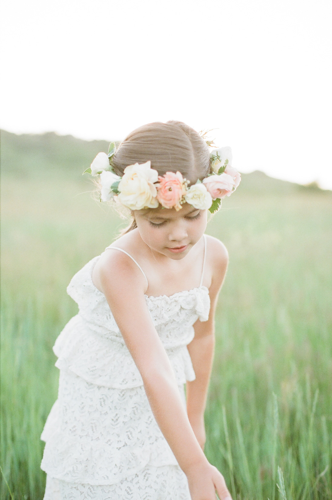 Timeless Outdoor Family Maternity Shoot in Fort Collins
