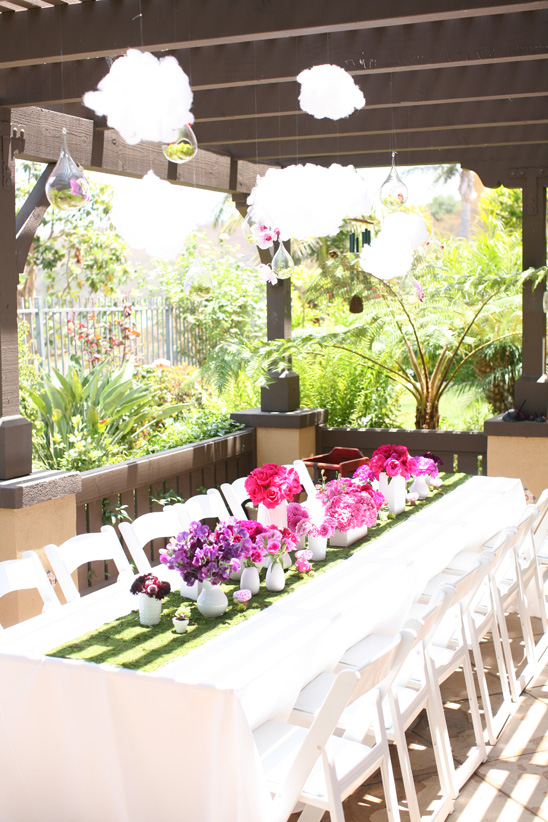 Ombre tablescape from purple to magenta