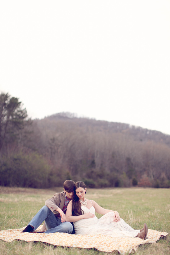 Couple's maternity shoot