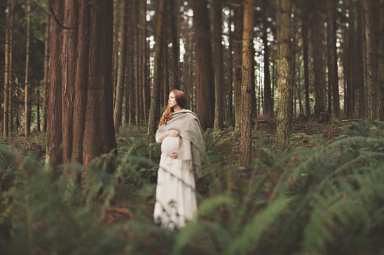 Beautiful Forest Maternity Photos