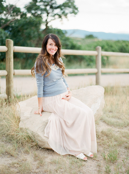 Beautiful Film Maternity Shoot in the Mountains