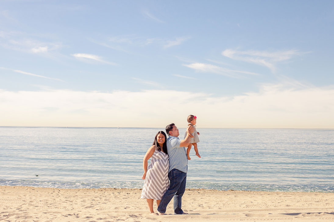Family Maternity Session at Redondo Beach