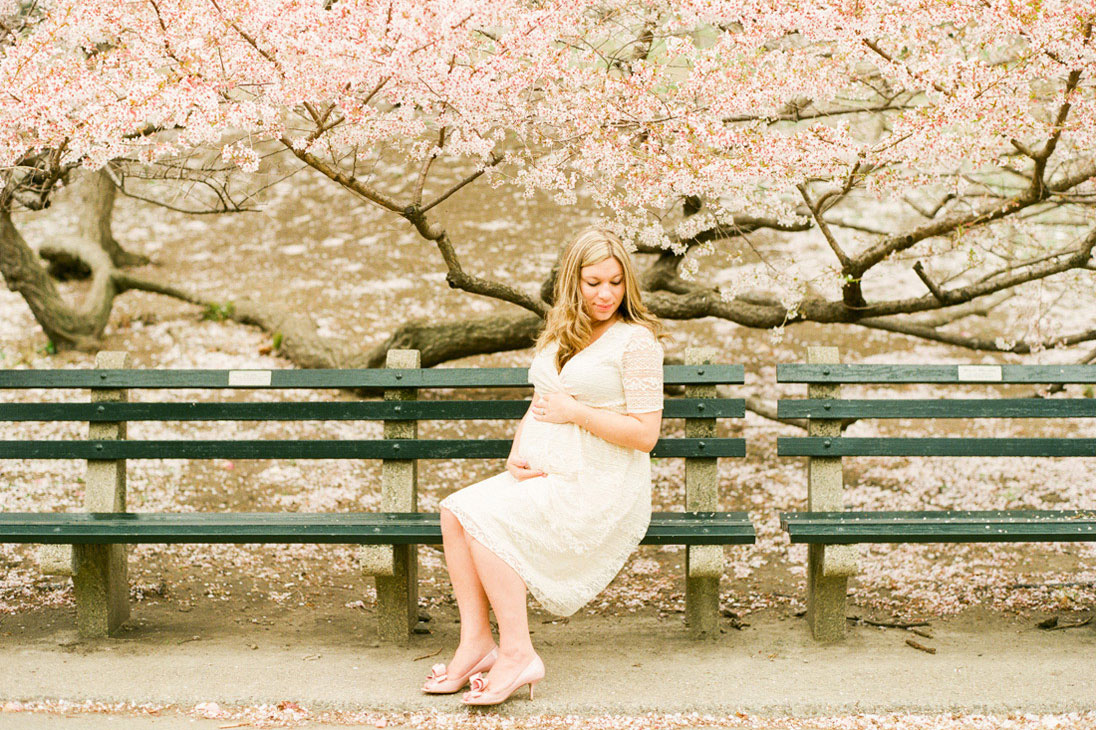 Springtime Maternity Session in Central Park