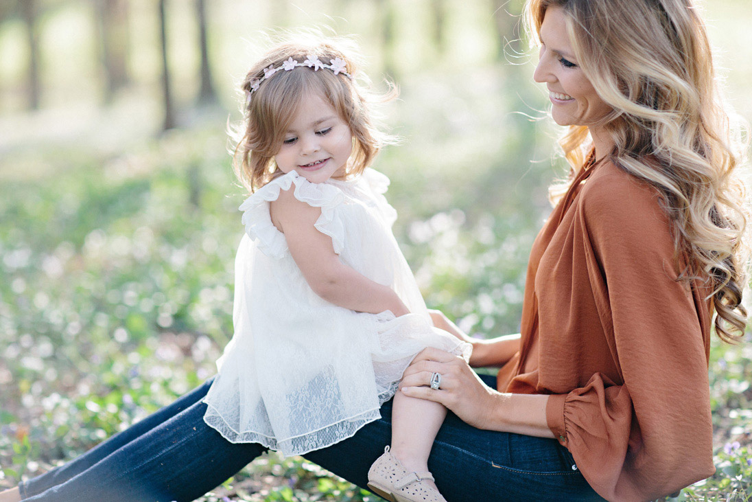 Adorable Family Portraits in the Park