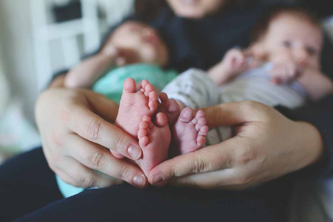 Sweet At-Home Twin Newborn Session