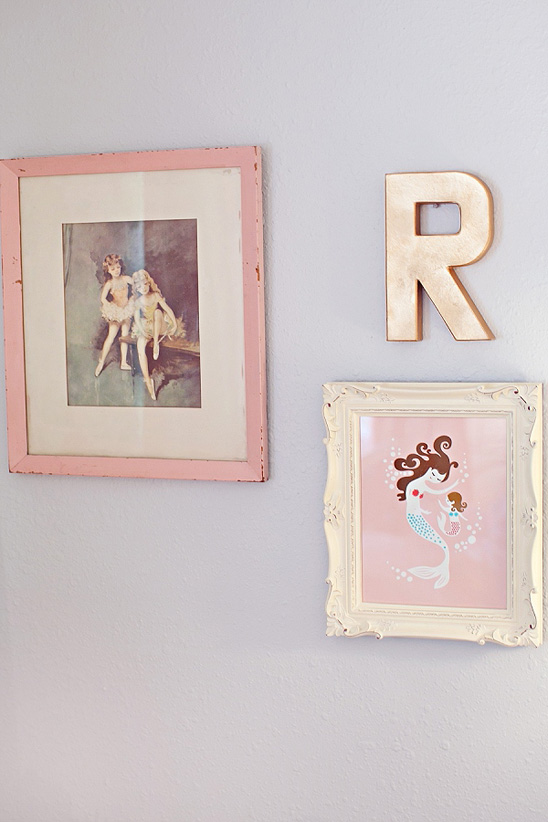 A Sweet Nursery and Lifestyle Newborn Session